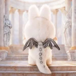 Labubu Anjo nas Nuvens de Boneca